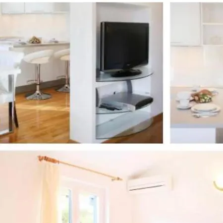 Blue Sea Apartman *